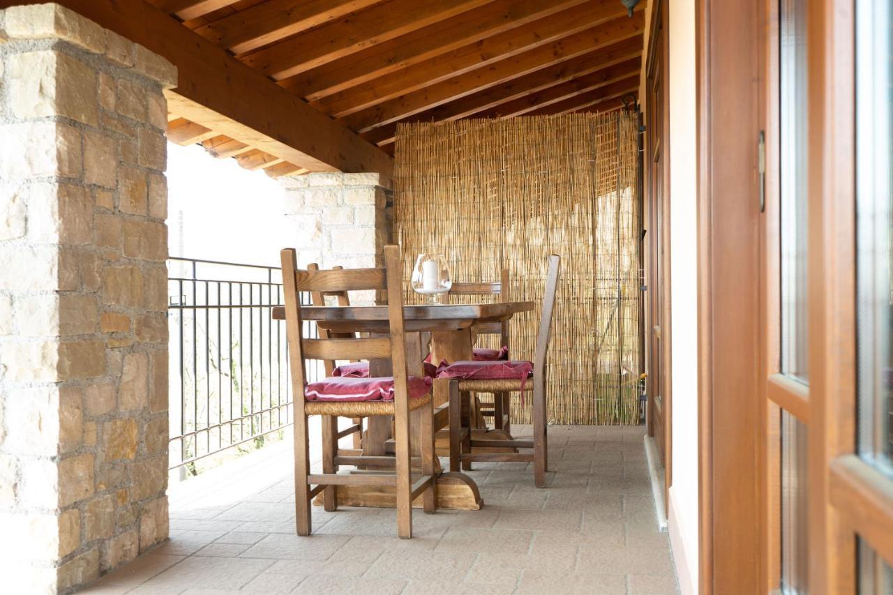 La Fiocchina - Magic Place - Apartments & Studios In Garda Lake - Countryside Farmhouse, Inside The Middle Of The Lake Salò Kültér fotó