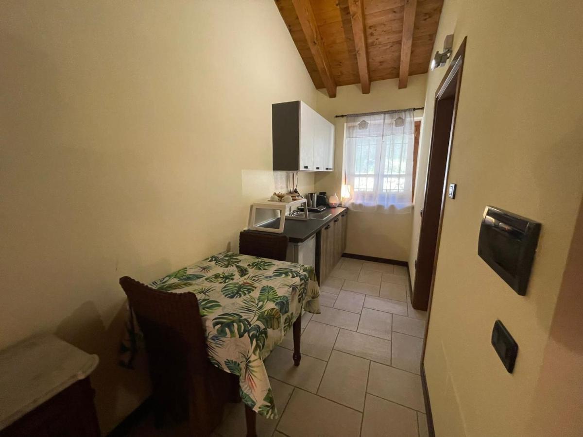 La Fiocchina - Magic Place - Apartments & Studios In Garda Lake - Countryside Farmhouse, Inside The Middle Of The Lake Salò Kültér fotó