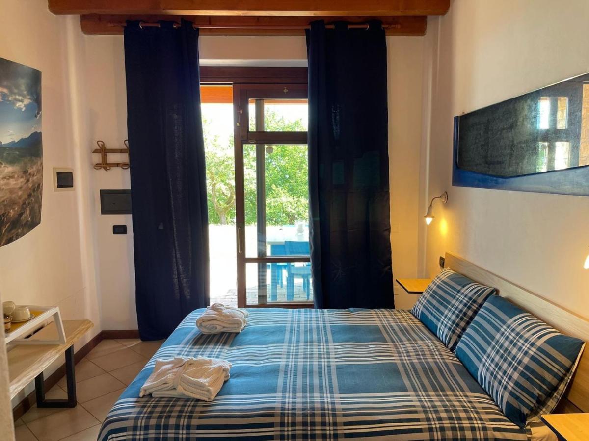 La Fiocchina - Magic Place - Apartments & Studios In Garda Lake - Countryside Farmhouse, Inside The Middle Of The Lake Salò Kültér fotó