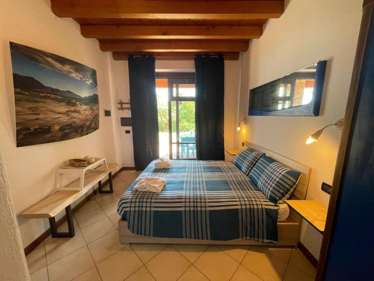La Fiocchina - Magic Place - Apartments & Studios In Garda Lake - Countryside Farmhouse, Inside The Middle Of The Lake Salò Kültér fotó