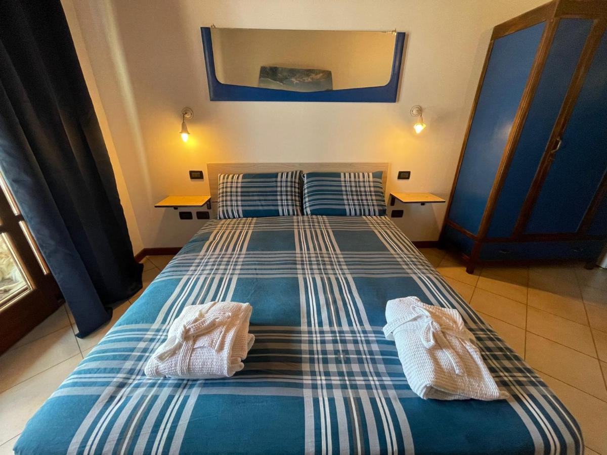 La Fiocchina - Magic Place - Apartments & Studios In Garda Lake - Countryside Farmhouse, Inside The Middle Of The Lake Salò Kültér fotó