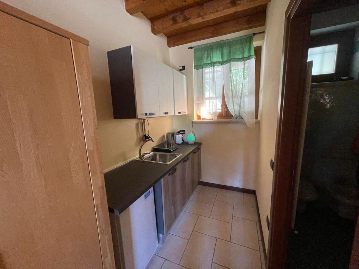 La Fiocchina - Magic Place - Apartments & Studios In Garda Lake - Countryside Farmhouse, Inside The Middle Of The Lake Salò Kültér fotó