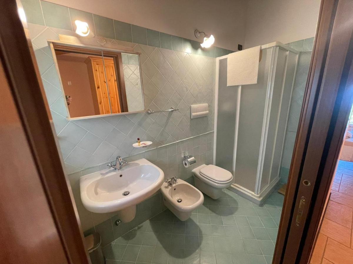 La Fiocchina - Magic Place - Apartments & Studios In Garda Lake - Countryside Farmhouse, Inside The Middle Of The Lake Salò Kültér fotó