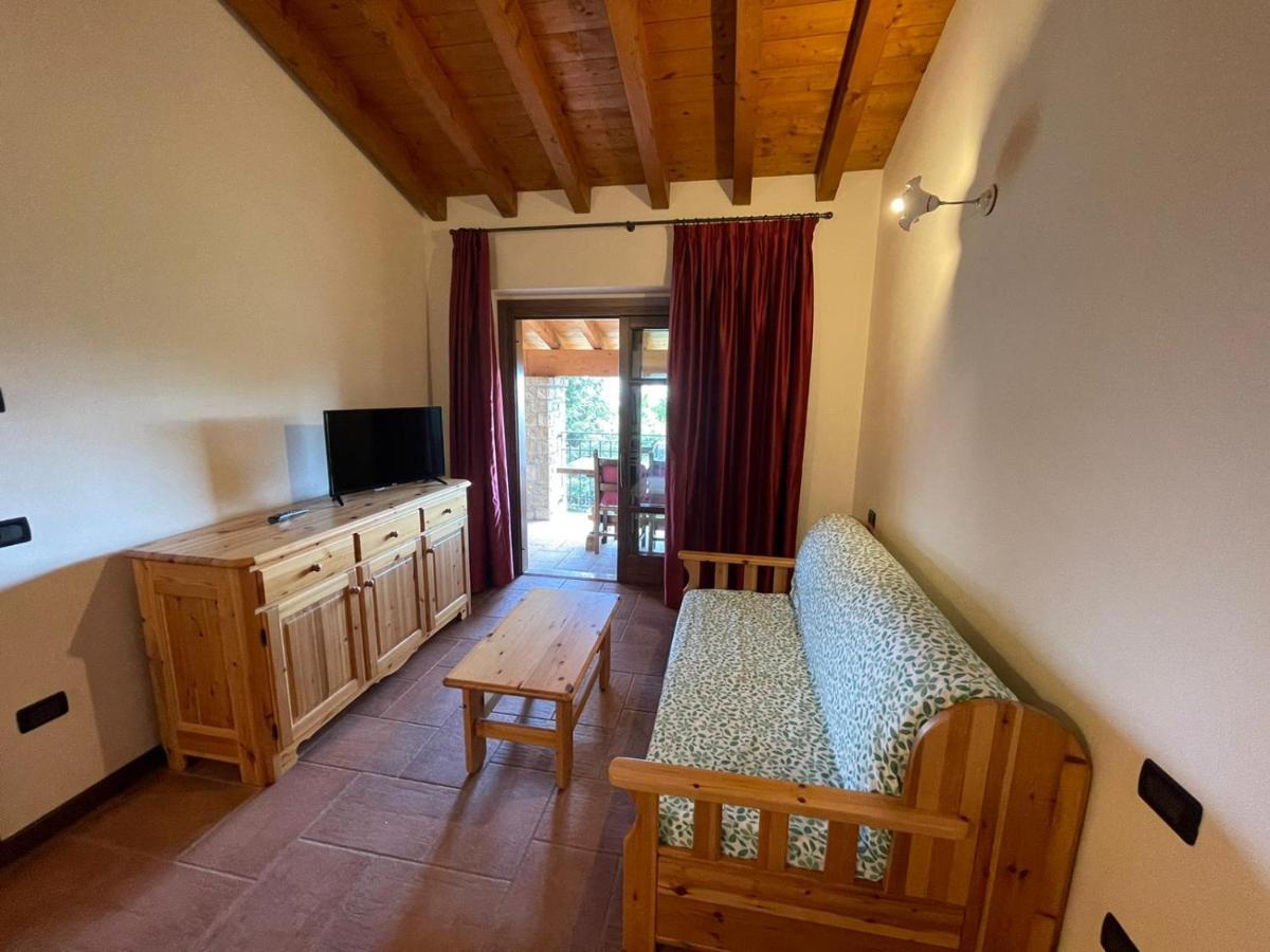 La Fiocchina - Magic Place - Apartments & Studios In Garda Lake - Countryside Farmhouse, Inside The Middle Of The Lake Salò Kültér fotó