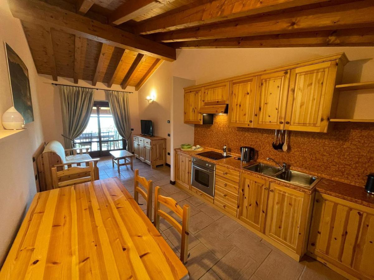 La Fiocchina - Magic Place - Apartments & Studios In Garda Lake - Countryside Farmhouse, Inside The Middle Of The Lake Salò Kültér fotó